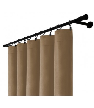 Zamatový záves s riasiacou páskou 